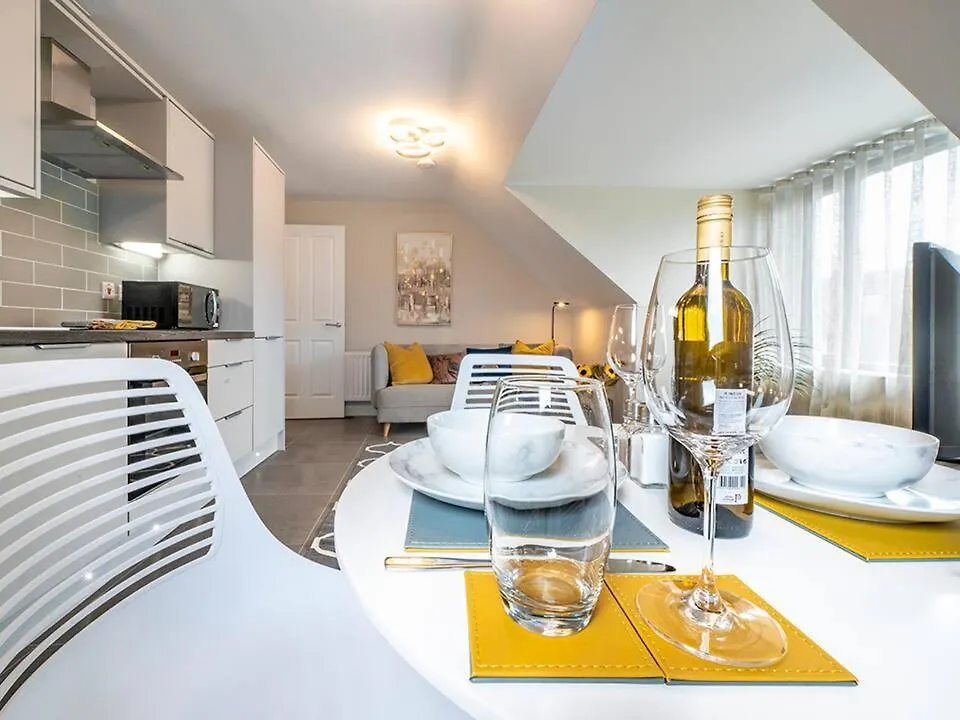 Stunning Central Belfast Apartment Free Parking Great Location